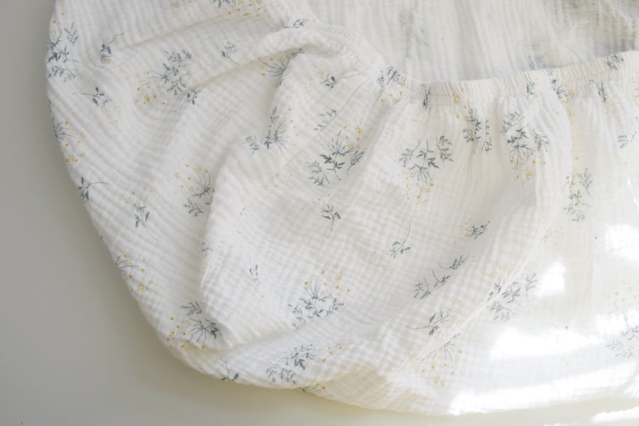 Wild Jasmine Cotton Muslin Crib Sheet
