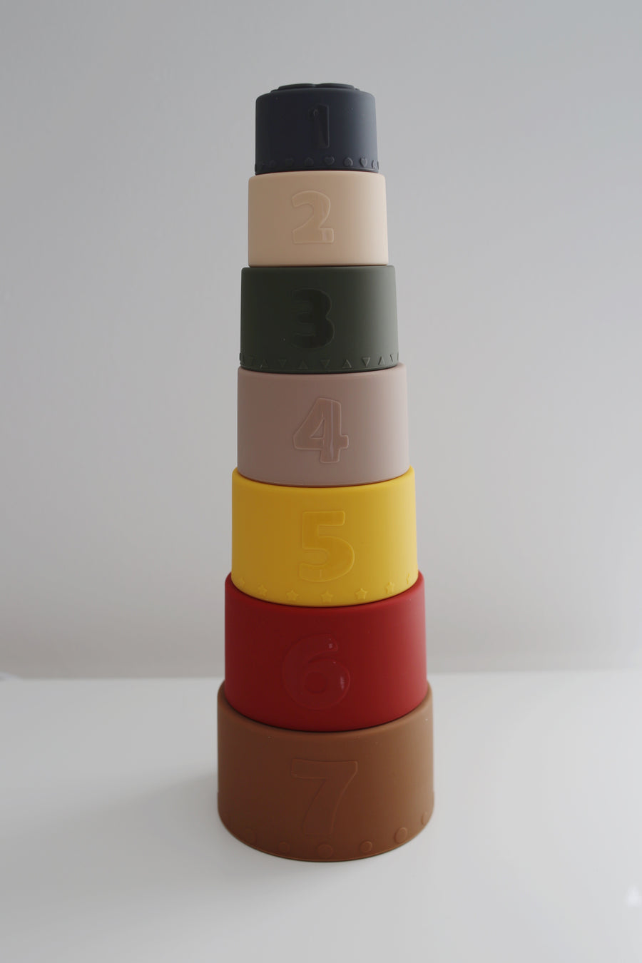Retro Stacking Cups